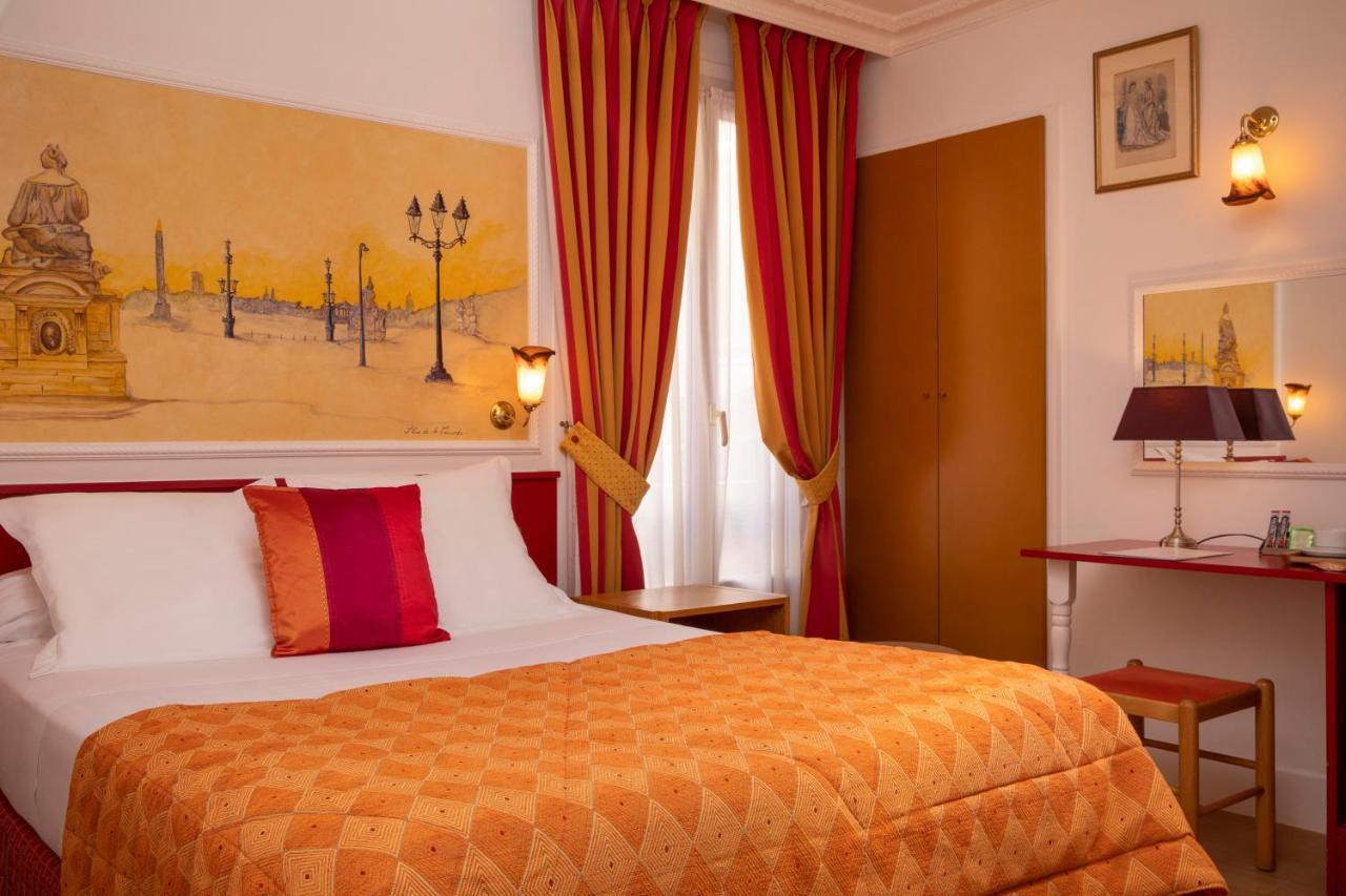 Chambre Simple avec Lit Double